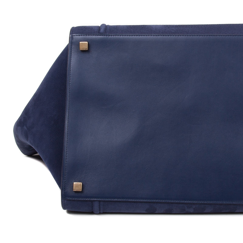 Medium Phantom Handbag in Dark Blue Nubuck Calfskin