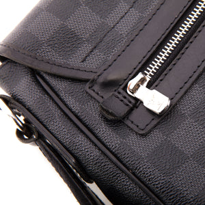 Damier Graphite Daniel GM Messenger Bag
