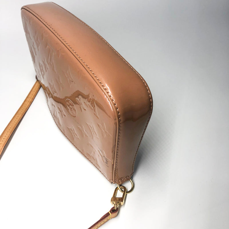 Vernis Pochette Accessoires in Nude