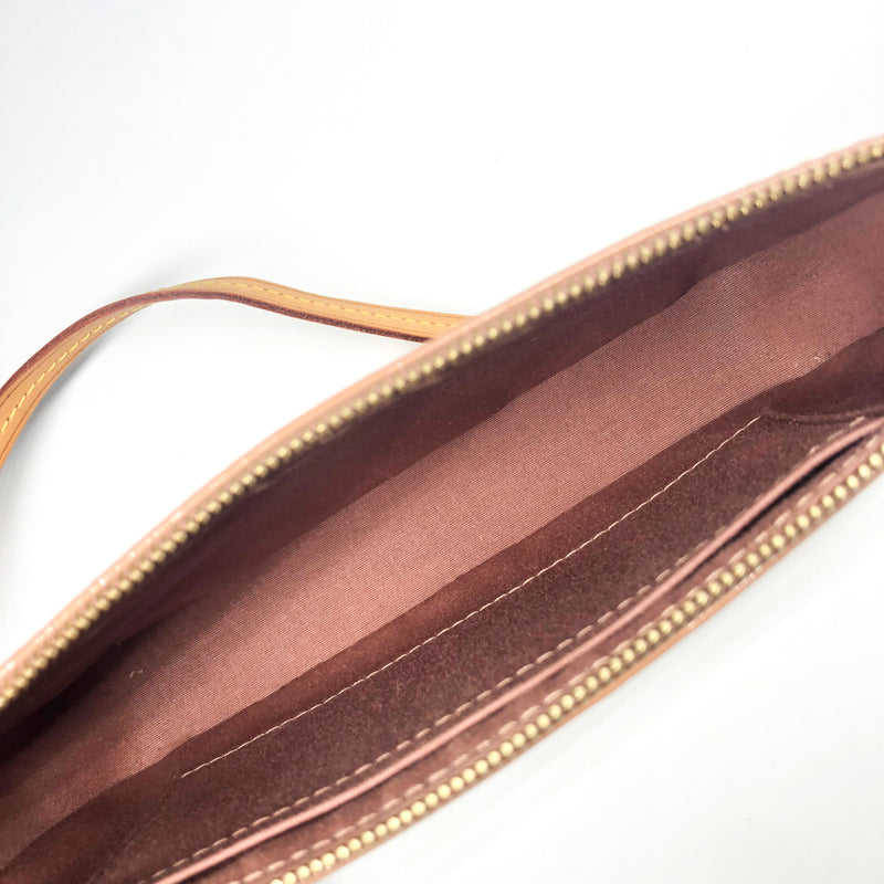 Vernis Pochette Accessoires in Nude