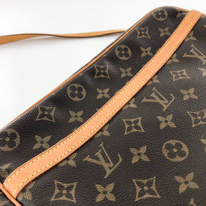 Vintage Monogram Trocadero 30 Shoulder Bag