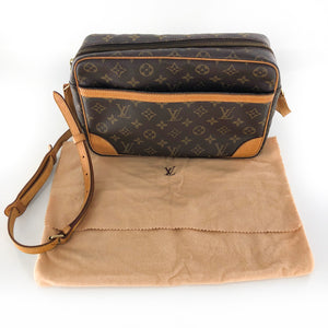 Vintage Monogram Trocadero 30 Shoulder Bag