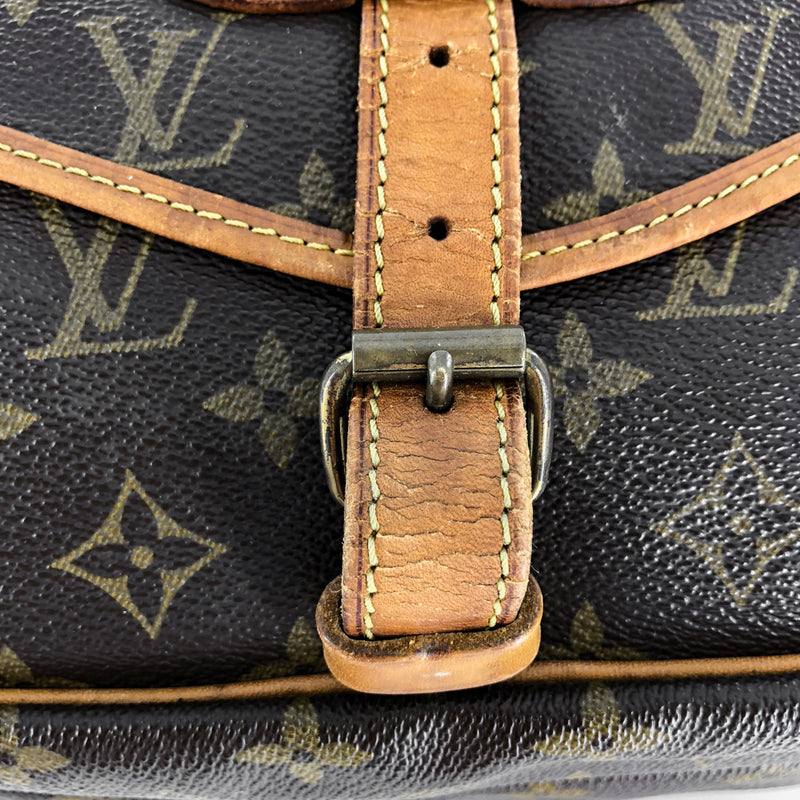 Authentic Vintage Louis Vuitton Saumur 30 Monogram – SergiosCollection