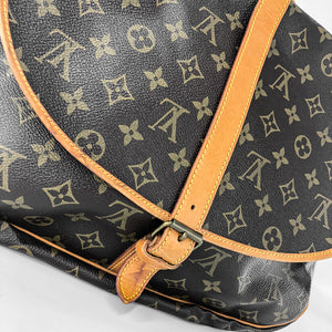 Vintage Monogram Saumur 35 Shoulder Bag