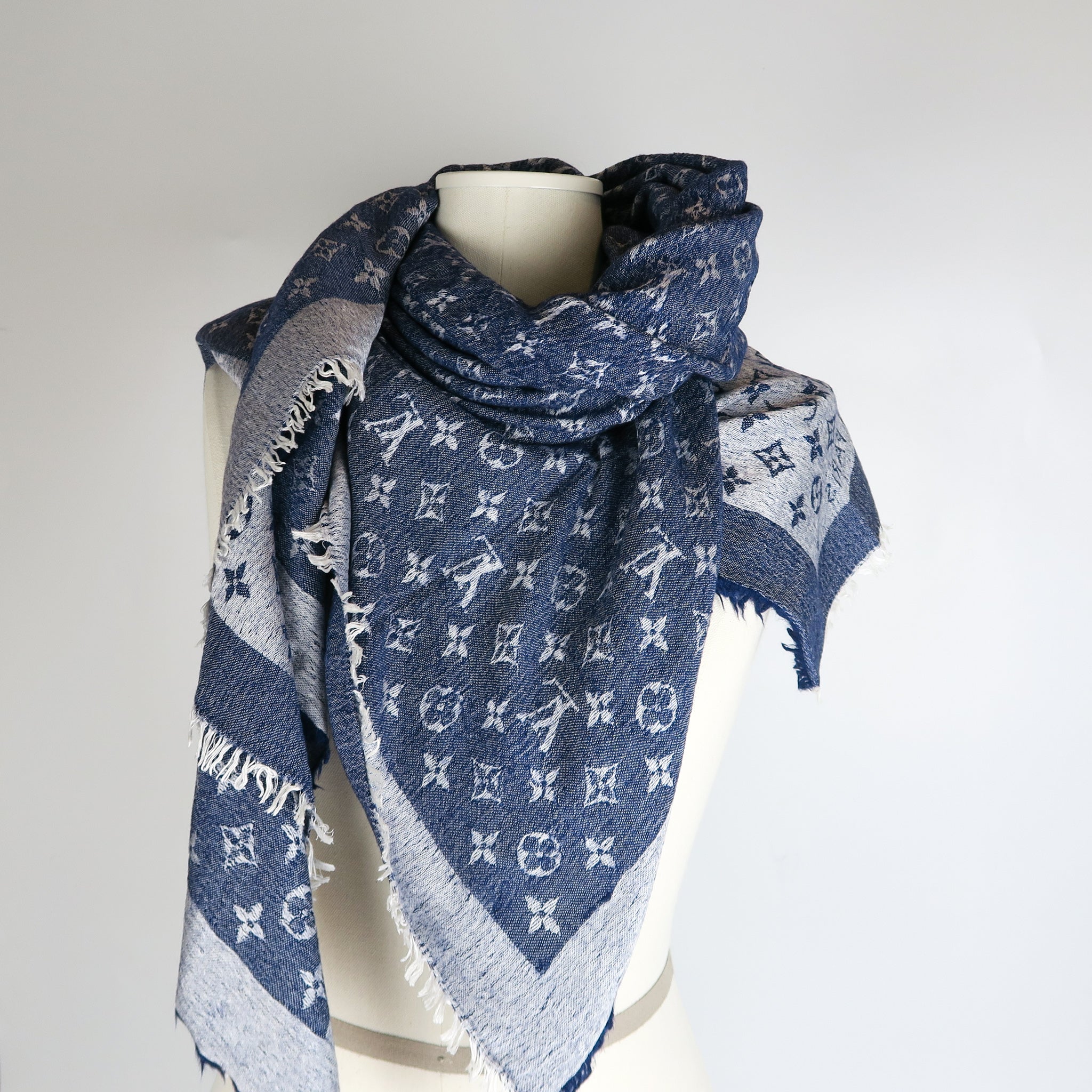 louis vuitton denim monogram shawl