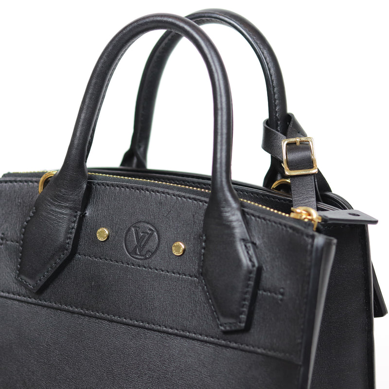 LOUIS VUITTON City Steamer MM Noir Black Leather Shoulder Bag-US