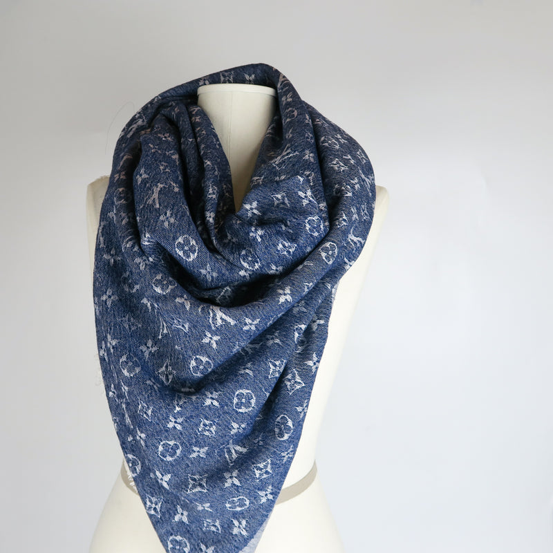 Louis Vuitton® Monogram Denim Shawl Blue. Size