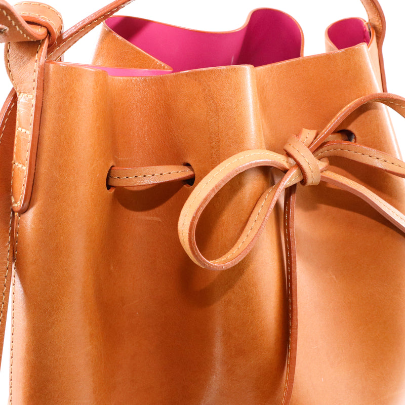 Bucket Bag in Light Brown Calf Leather Pink Interior