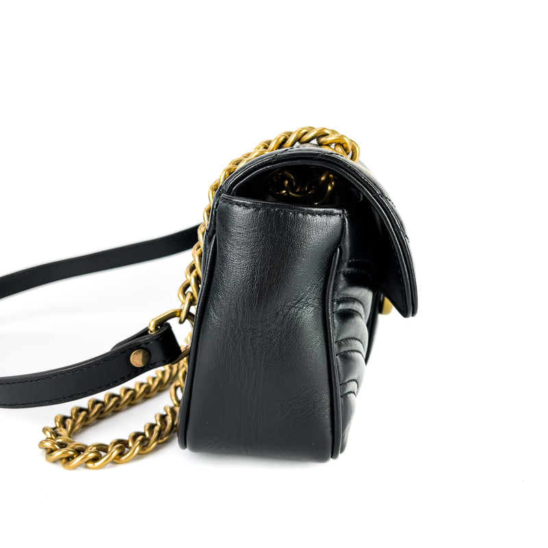 GG Marmont Black Mini Matelassé Shoulder Bag