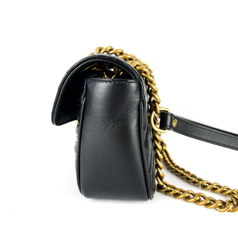 GG Marmont Black Mini Matelassé Shoulder Bag