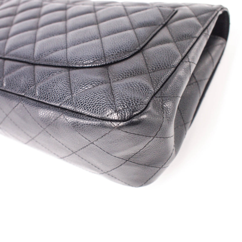 Single Flap Jumbo caviar leather black with ghw
