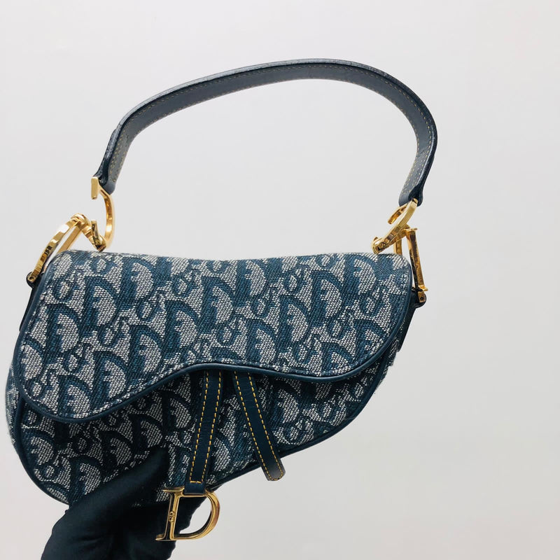 Small Oblique Saddle Bag Blue