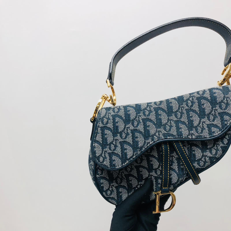Small Oblique Saddle Bag Blue