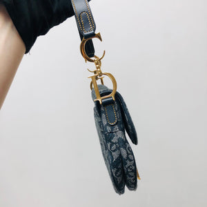 Small Oblique Saddle Bag Blue