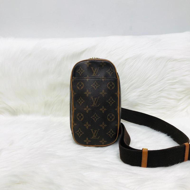 Vintage Louis Vuitton Pochette Gange Crossbody