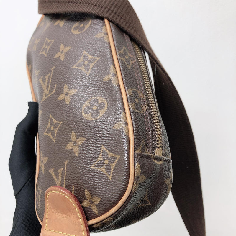 Auth Louis Vuitton Damier Pochette Gange Body Bag Crossbody Bag