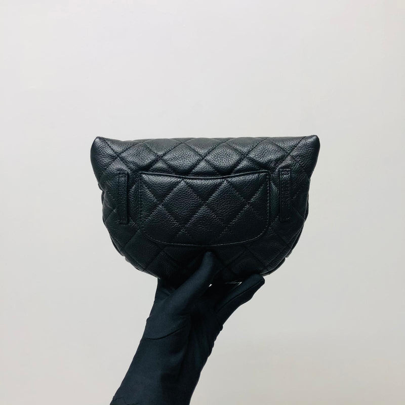 CHANEL Grained Calfskin Quilted 255 Reissue Flap Belt Bag Clutch Black  1246342  FASHIONPHILE