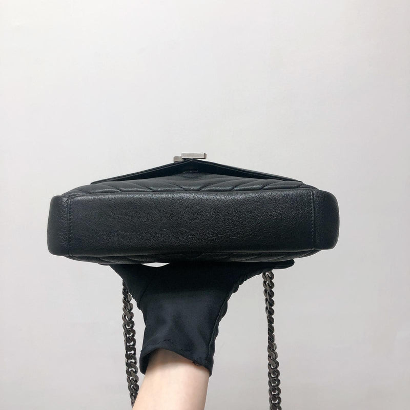College Medium Black RHW