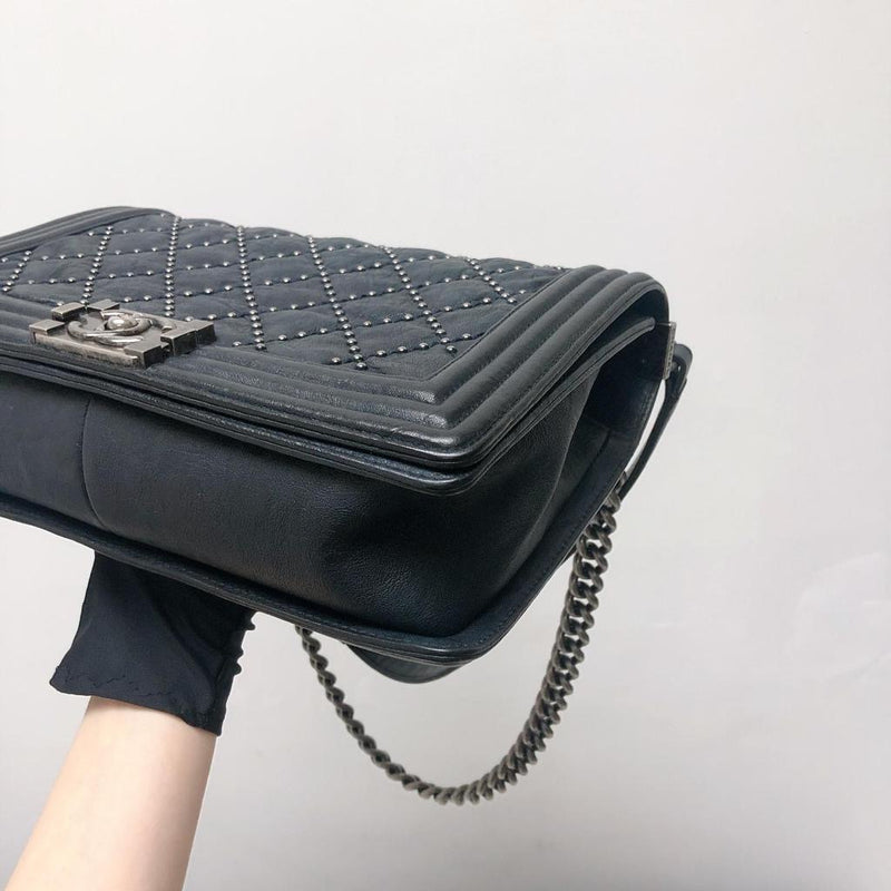 Le Boy Old Medium Crinkled Calfskin with Ruthenium Hardware Black