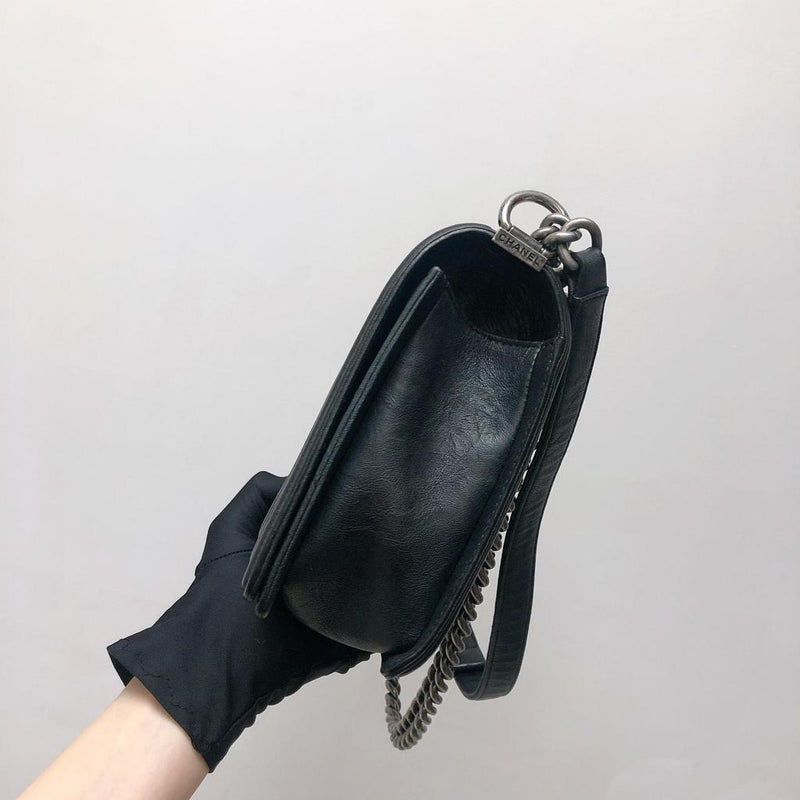 Le Boy Old Medium Crinkled Calfskin with Ruthenium Hardware Black