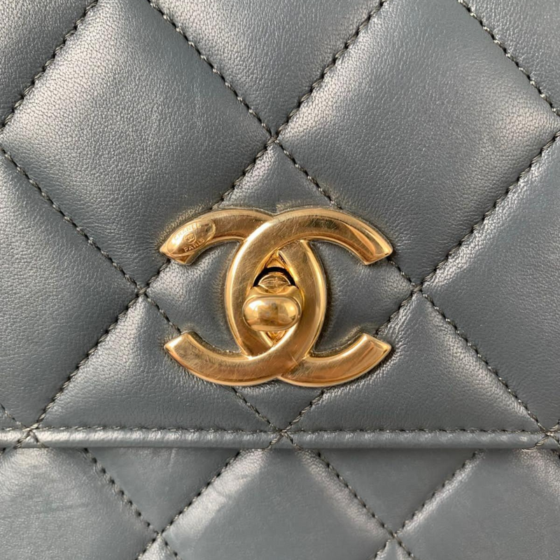 Small Trendy CC Flap Lambskin Blue GHW