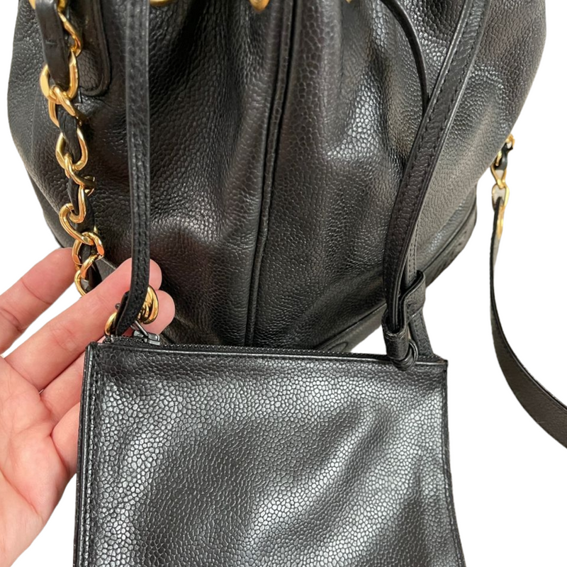 CHANEL VINTAGE CC BLACK CAVIAR LEATHER LARGE DRAWSTRING BUCKET BAG