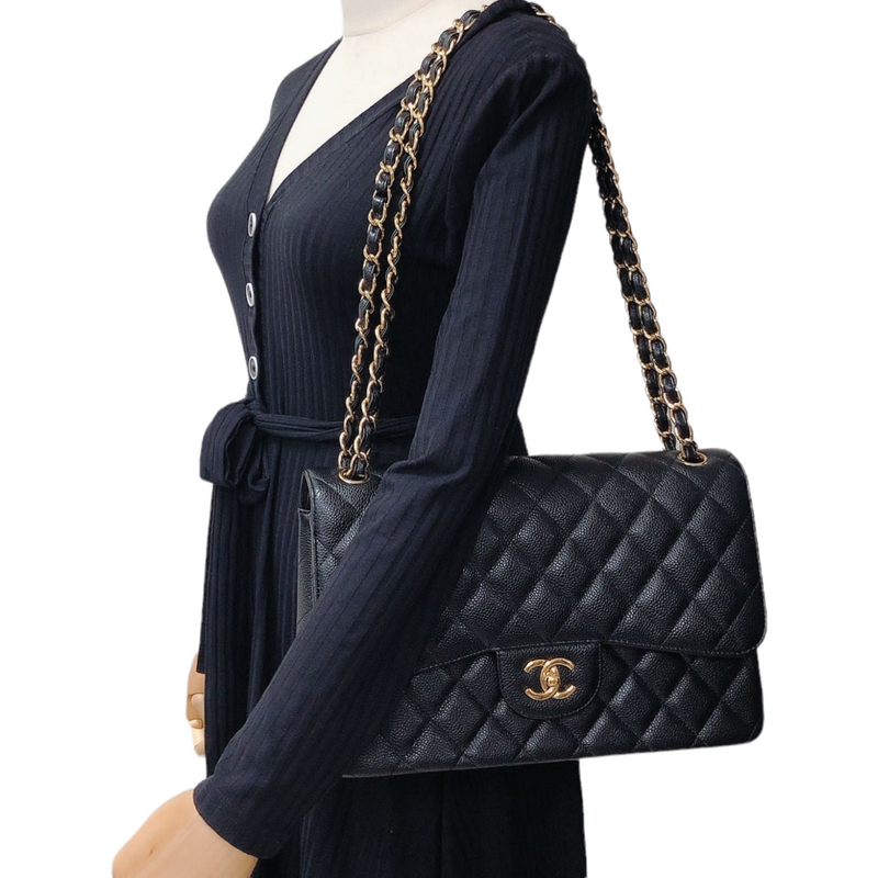 CHANEL Jumbo Classic Double Flap Bag in Black Caviar GHW