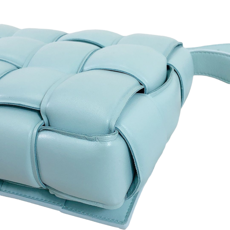 Padded Cassette Light Blue SHW