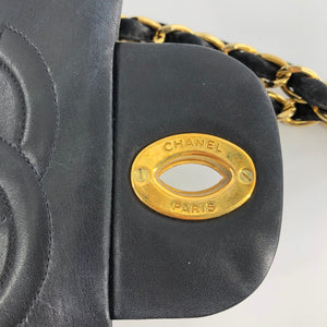 Vintage Jumbo XL Flap Lambskin Leather with GHW