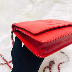 Timeless CC Wallet on Chain in Red Caviar