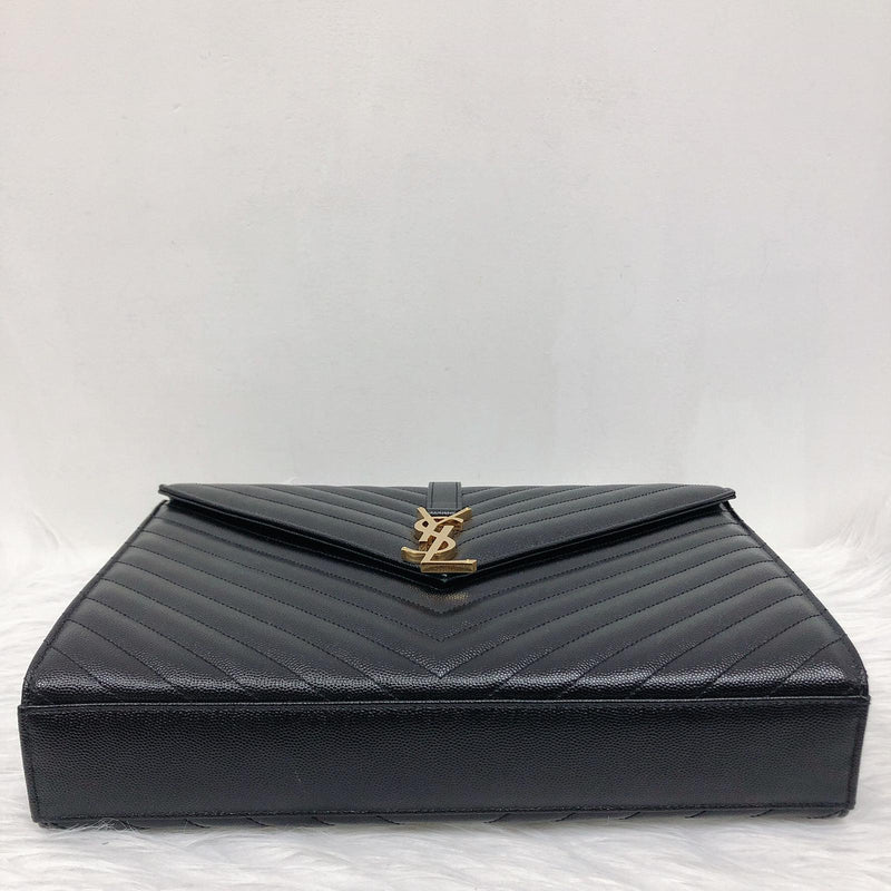 Monogram saint laurent chain wallet in black grain de 2025 poudre textured matelassé leather