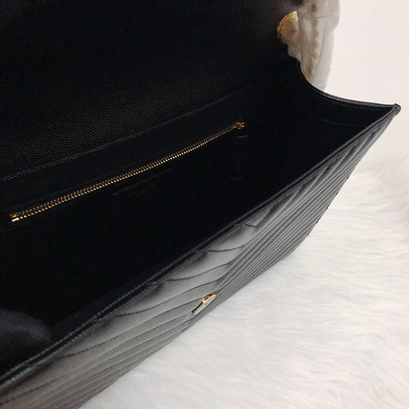 Grain de Poudre Textured Matelasse Large Envelope WOC in Black