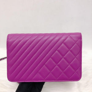 Wallet on Chain WOC in Purple with RHW