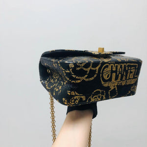 CHANEL 19A Graffiti Croc Embossed Mini 2.55 Reissue