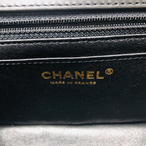 CHANEL 19A Graffiti Croc Embossed Mini 2.55 Reissue