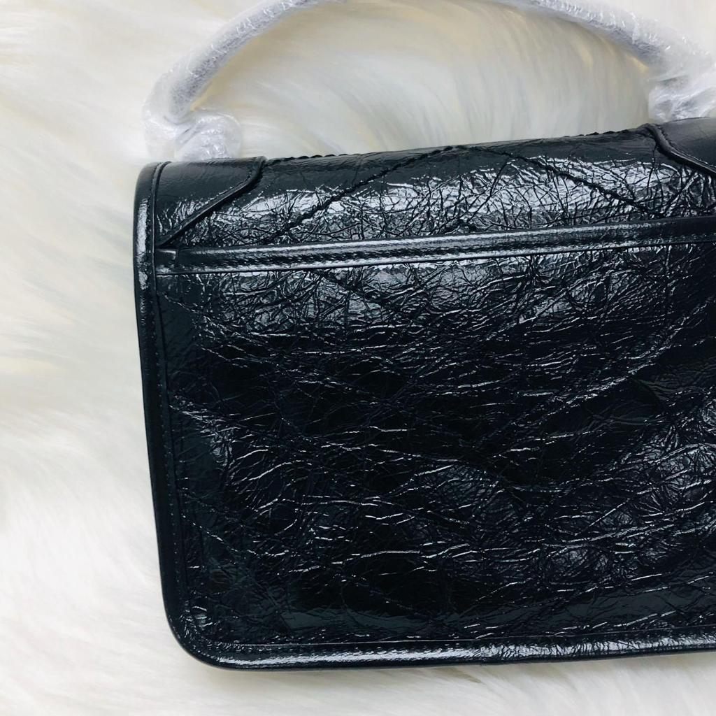 Niki chain wallet hotsell
