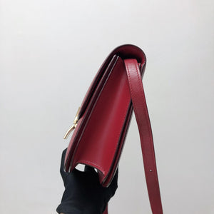 Box Calfskin Medium Classic Box Flap Red with GHW