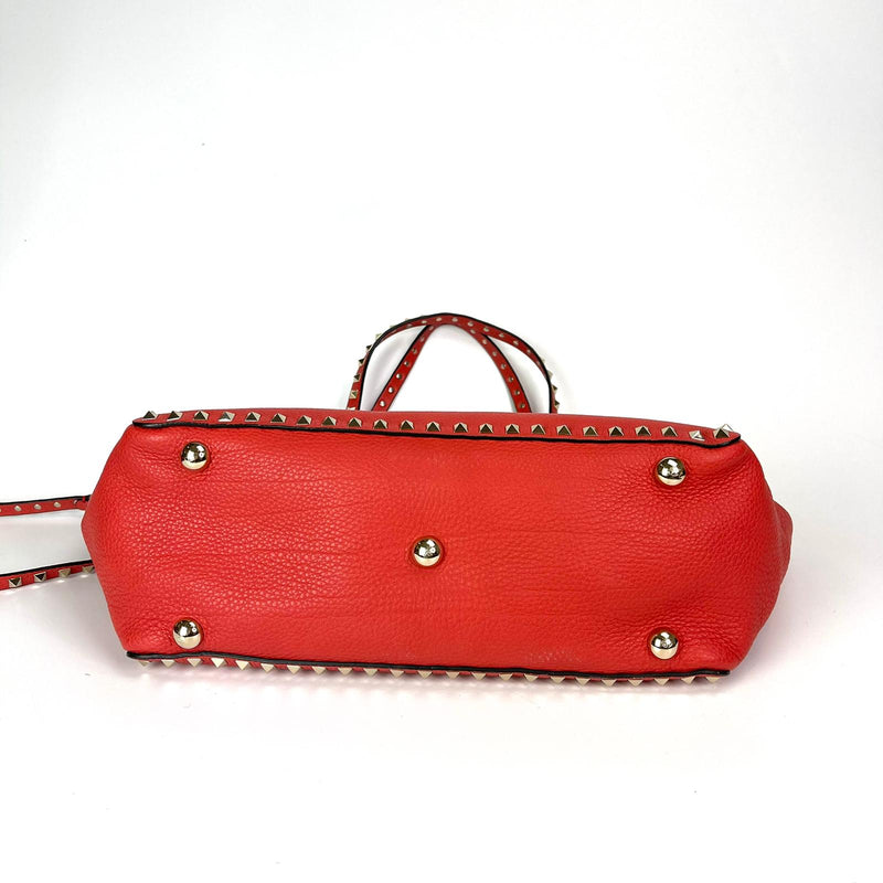 Rockstud Medium Leather Tote Red