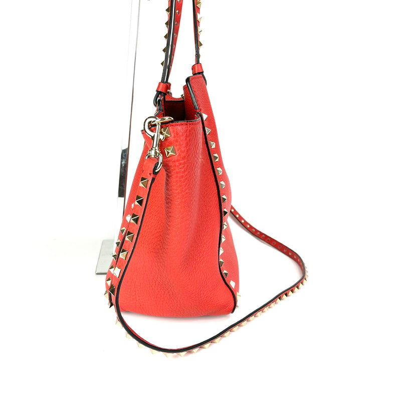 Rockstud Medium Leather Tote Red