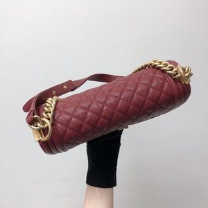 Quilted Caviar Old Medium Boy Bag Red