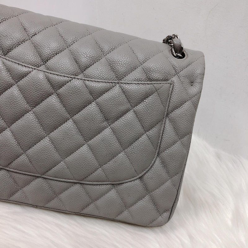 Classic Double Flap Jumbo Grey