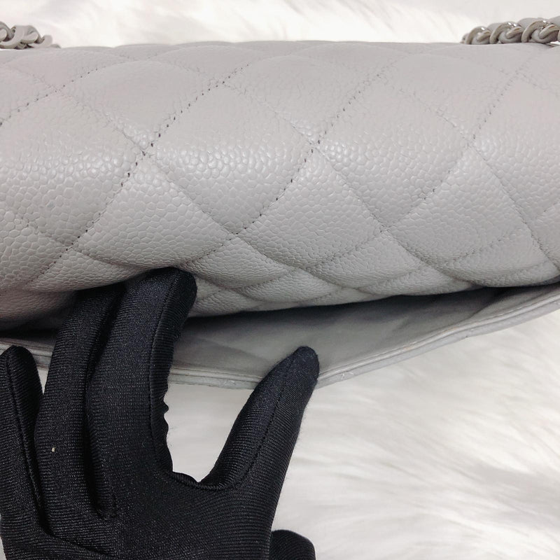 20C Grey Caviar Quilted Jumbo Classic Flap LGHW