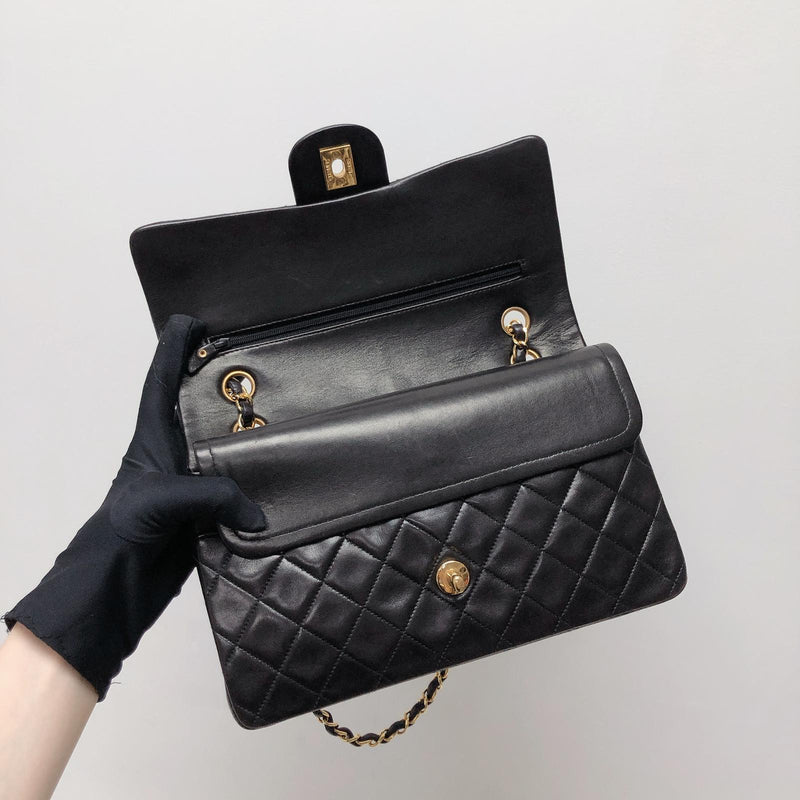 Classic Double Flap Medium Vintage Black