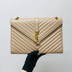 Envelope Large Flap Chevron Quilted Beige GHW