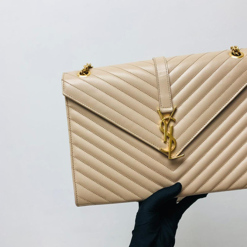 Envelope Large Flap Chevron Quilted Beige GHW
