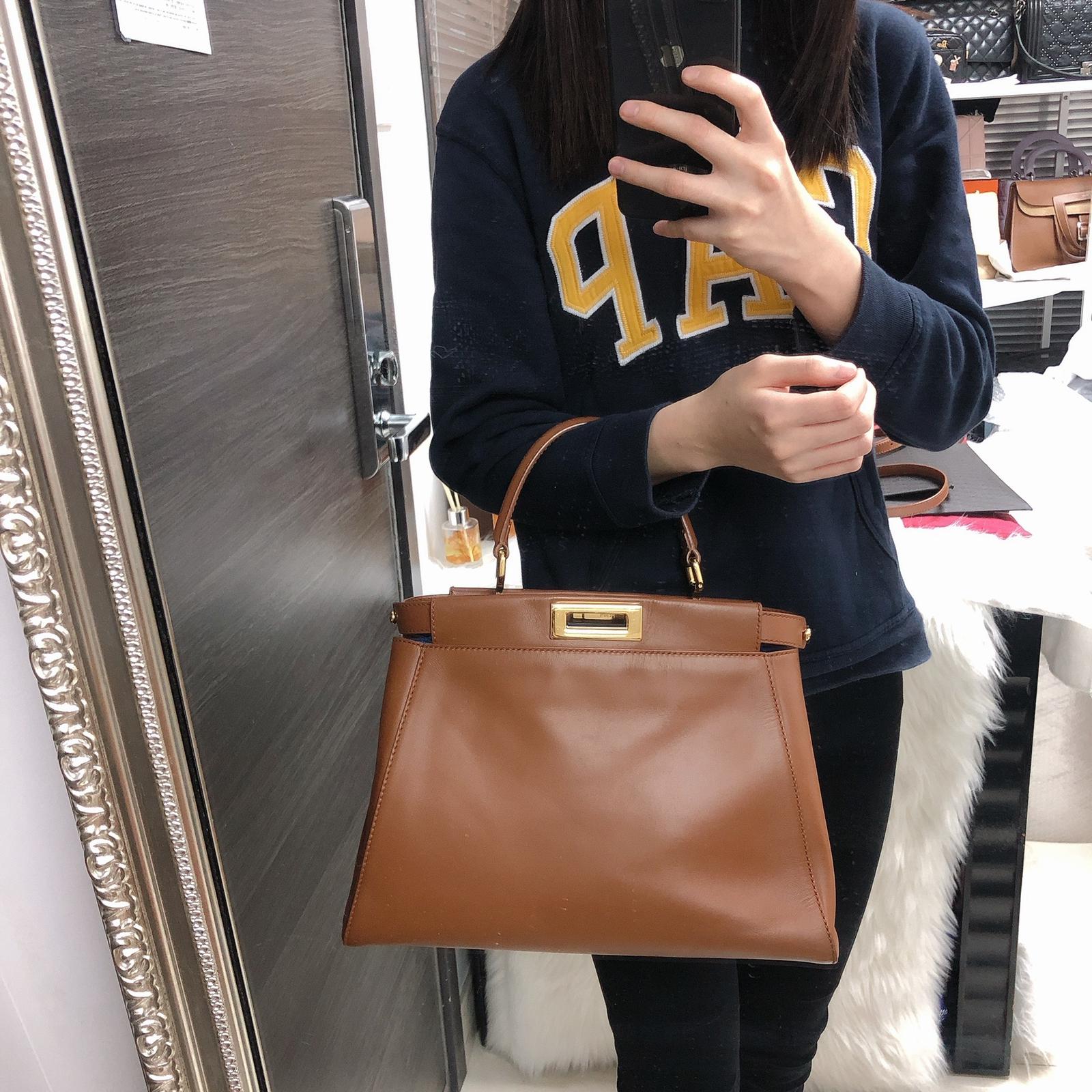 Peekaboo Medium Brown with blue interior – Bag Religion