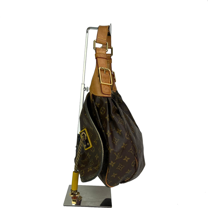 Louis Vuitton Collection 2009 Spring/Summer Kalahari Handbag