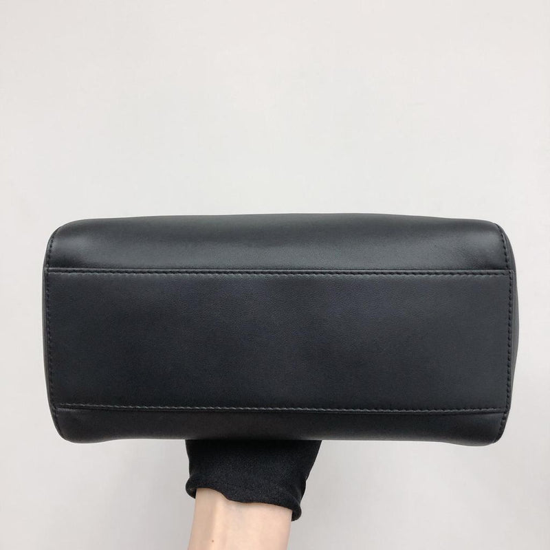 Peekaboo Bag Black