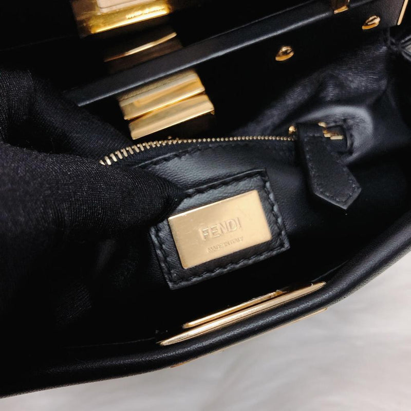 Peekaboo Bag Black