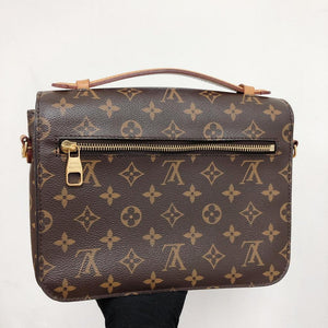 Pochette Metis Leather Monogram